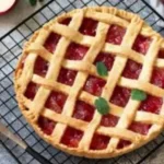 Perché la crostata si brucia ai bordi? Il trucco con la carta stagnola
