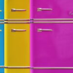 Elettrodomestico ad alta efficienza energetica, con grafica che evidenzia il consumo pari a 60 frigoriferi accesi.